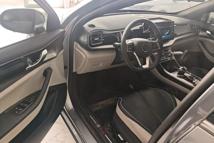 Used BYD Qin PLUS 2021 DM-i 55KM Flagship Model Driver Seat
