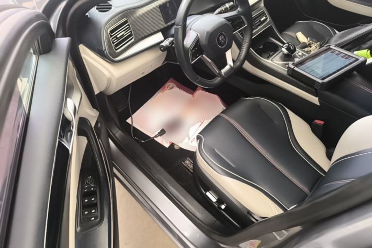 Used BYD Qin PLUS 2021 DM-i 55KM Flagship Model Driver Seat