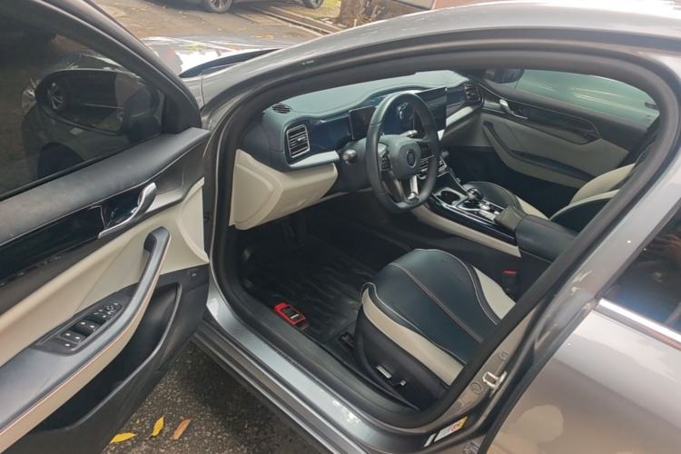 Used BYD Qin PLUS 2021 DM-i 55KM Flagship Model Driver Seat