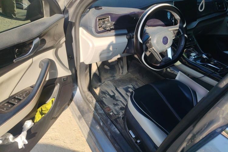 Used BYD Qin PLUS 2021 DM-i 55KM Flagship Model Driver Seat