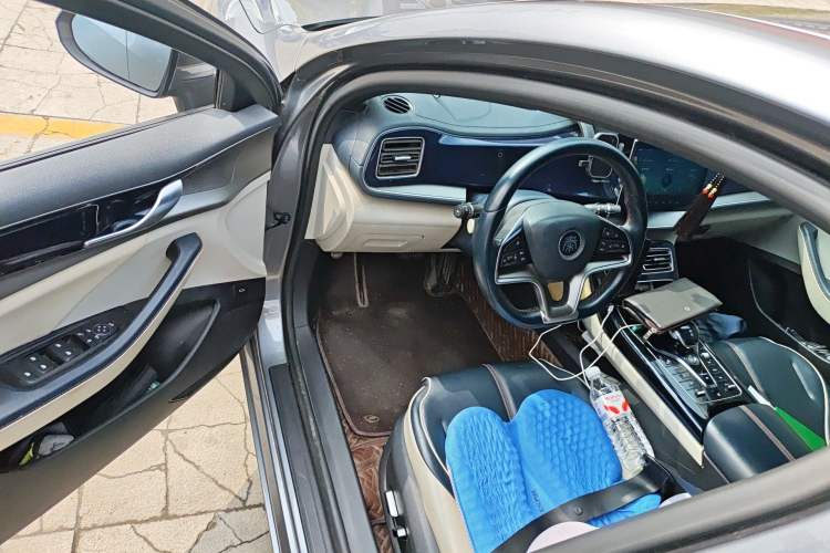 Used BYD Qin PLUS 2021 EV 500KM Luxury Model Driver Seat