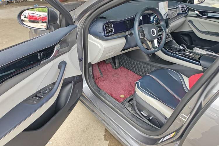 Used BYD Qin PLUS 2021 DM-i 55KM Flagship Model Driver Seat
