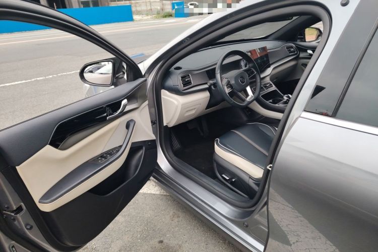Used BYD Qin PLUS 2021 DM-i 55KM Flagship Model Driver Seat