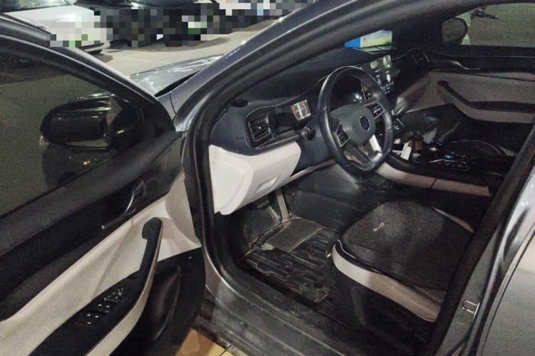 Used BYD Qin PLUS 2021 DM-i 120KM Prestige Model Driver Seat