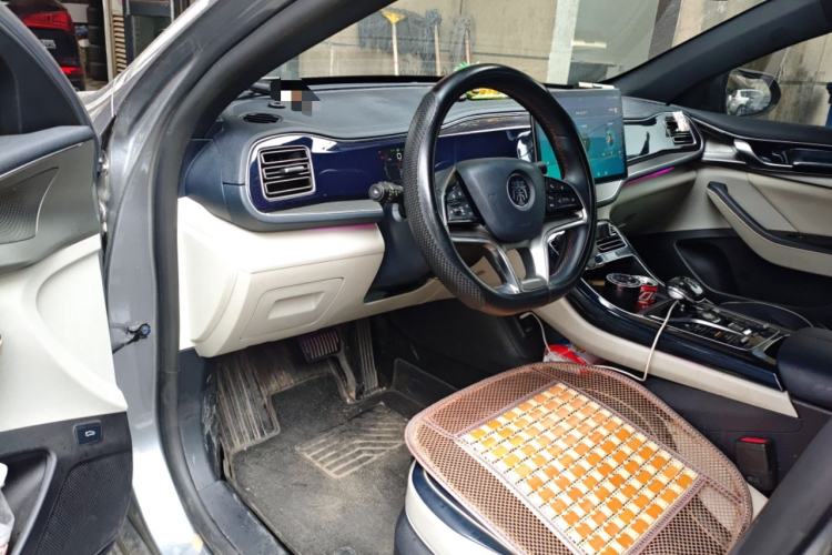 Used BYD Qin PLUS 2021 DM-i 120KM Flagship Model Driver Seat
