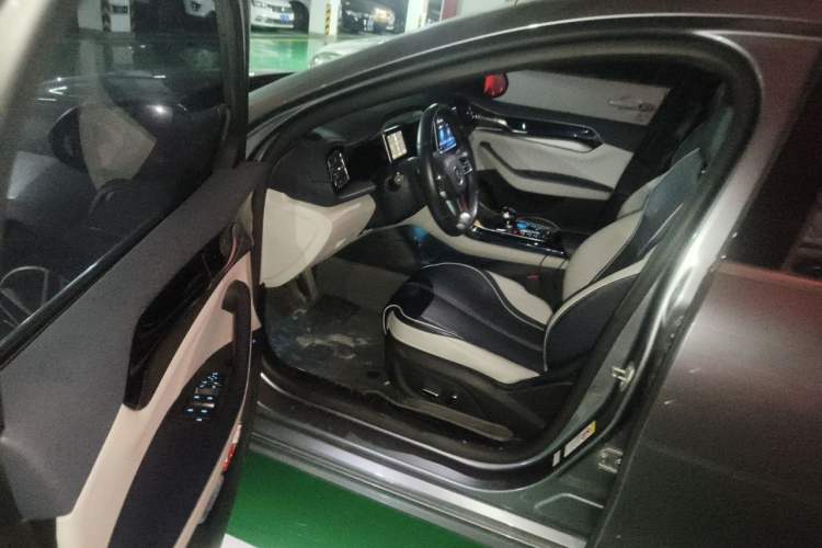 Used BYD Qin PLUS 2021 DM-i 55KM Flagship Model Driver Seat