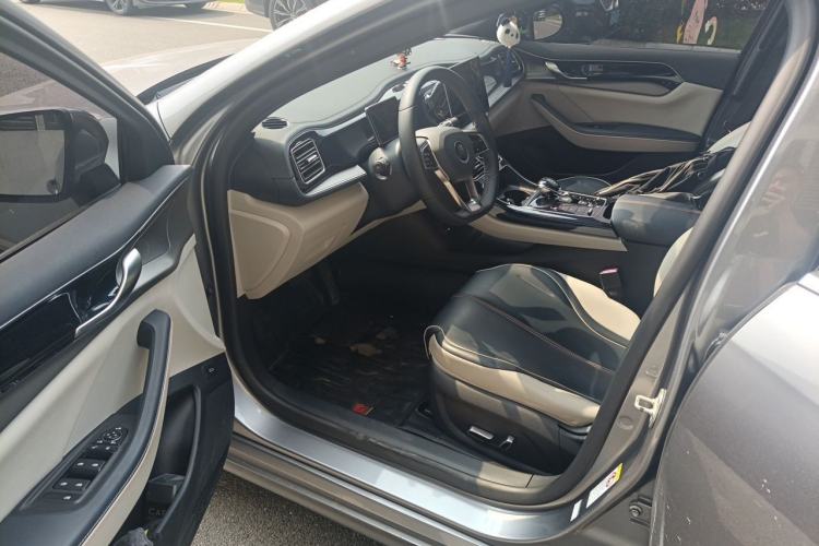 Used BYD Qin PLUS 2021 DM-i 55KM Flagship Model Driver Seat