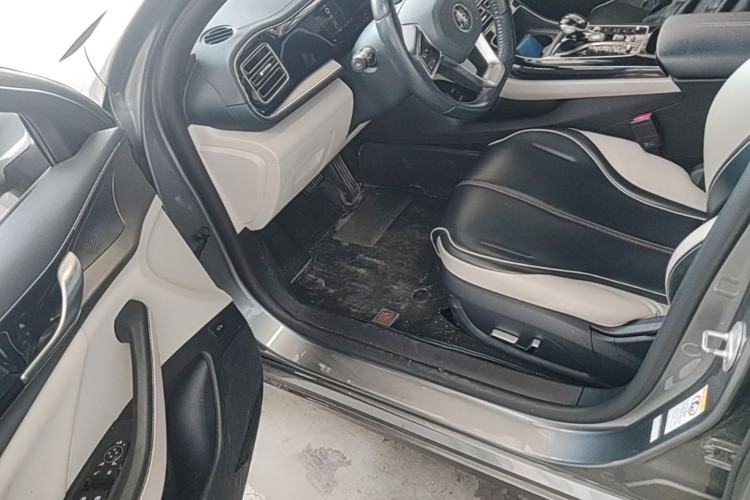 Used BYD Qin PLUS 2021 DM-i 55KM Flagship Model Driver Seat
