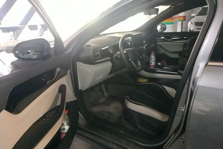 Used BYD Qin PLUS 2021 DM-i 120KM Prestige Model Driver Seat