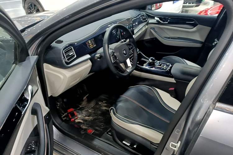 Used BYD Qin PLUS 2021 DM-i 55KM Flagship Model Driver Seat