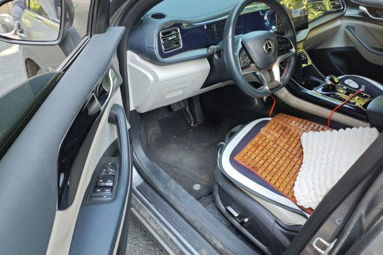 Used BYD Qin PLUS 2021 EV 500KM Luxury Model Driver Seat
