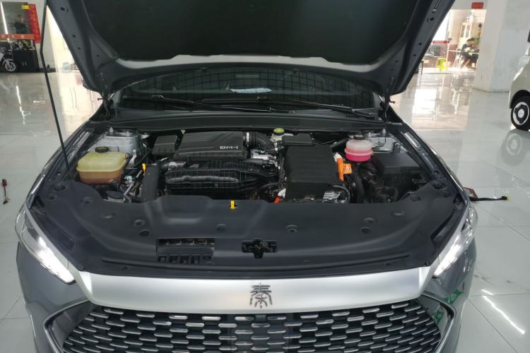 Used BYD Qin PLUS 2021 DM-i 55KM Flagship Model Engine Bay