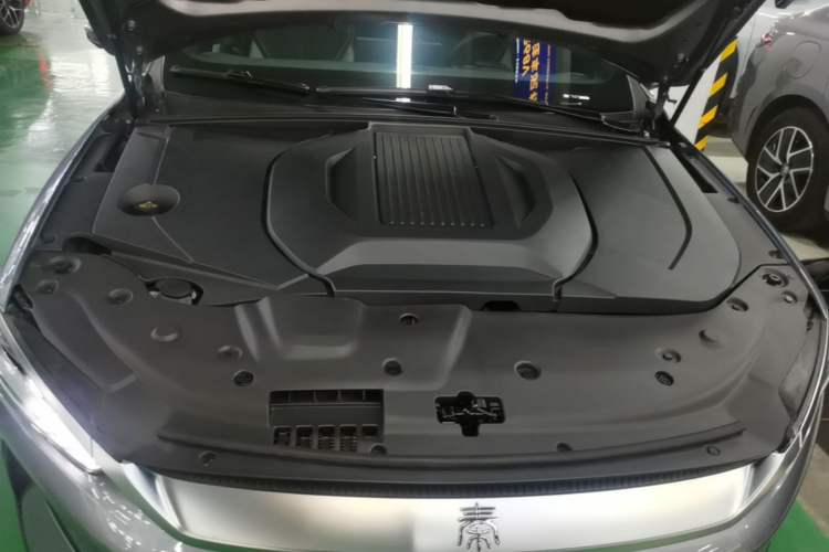 Used BYD Qin PLUS 2021 EV 500KM Premium Model Engine Bay