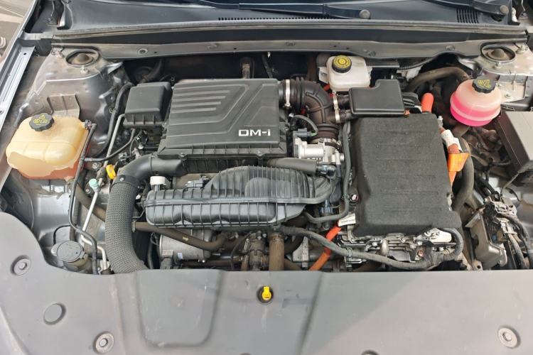 Used BYD Qin PLUS 2021 DM-i 55KM Flagship Model Engine Bay