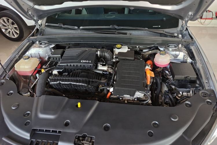 Used BYD Qin PLUS 2021 DM-i 55KM Flagship Model Engine Bay