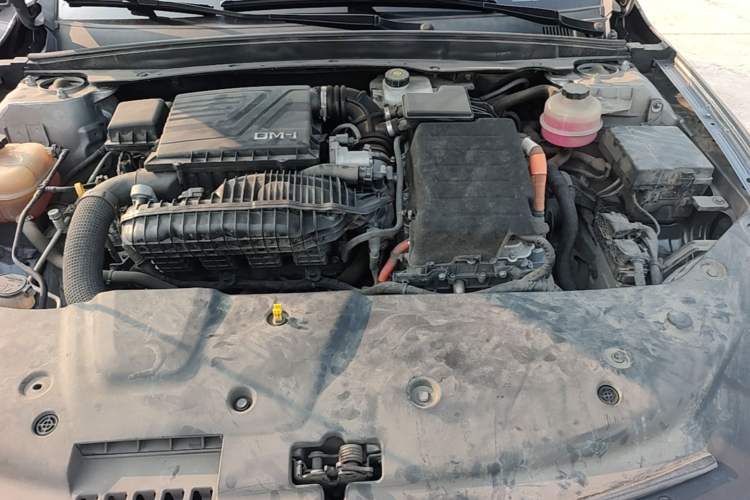 Used BYD Qin PLUS 2021 DM-i 55KM Flagship Model Engine Bay