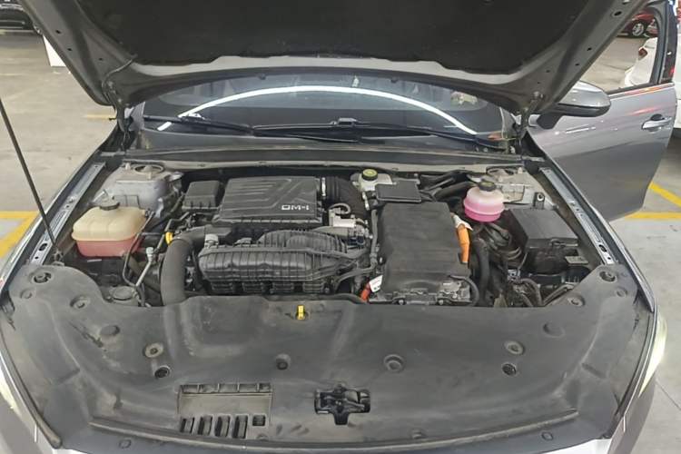 Used BYD Qin PLUS 2021 DM-i 120KM Prestige Model Engine Bay