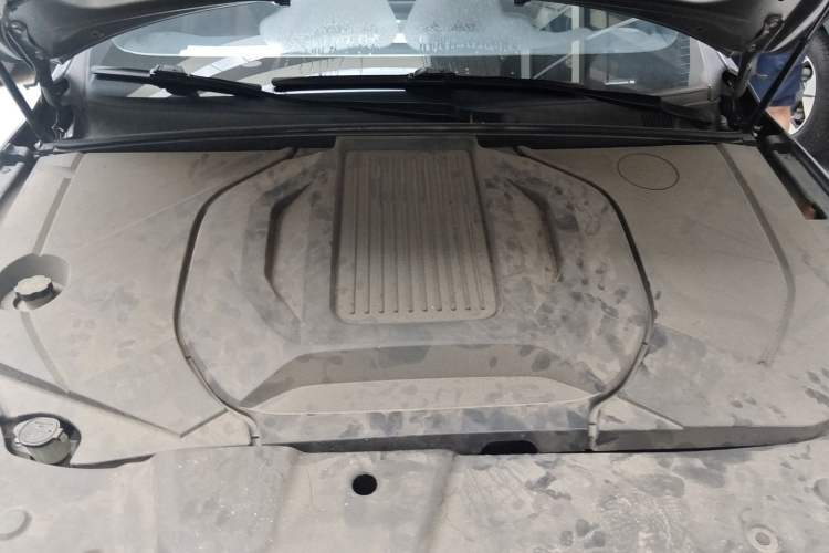Used BYD Qin PLUS 2021 EV 400KM Luxury Model Engine Bay