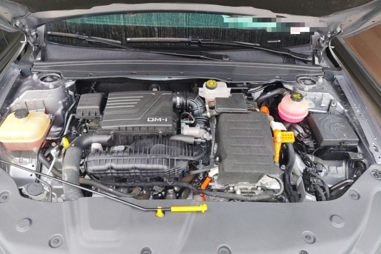 Used BYD Qin PLUS 2021 DM-i 55KM Flagship Model Engine Bay