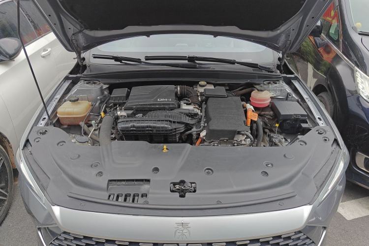 Used BYD Qin PLUS 2021 DM-i 55KM Flagship Model Engine Bay