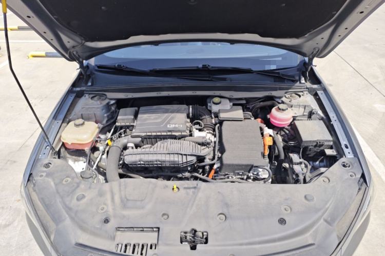 Used BYD Qin PLUS 2021 DM-i 55KM Flagship Model Engine Bay