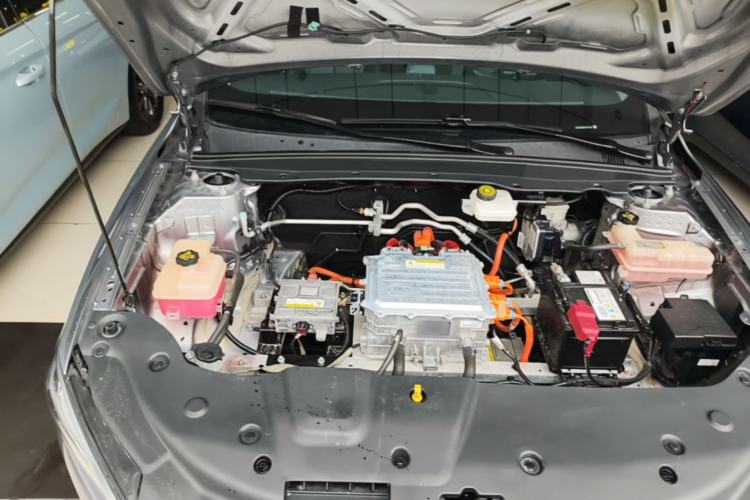 Used BYD Qin PLUS 2021 EV 400KM Leading Comfort Edition Engine Bay