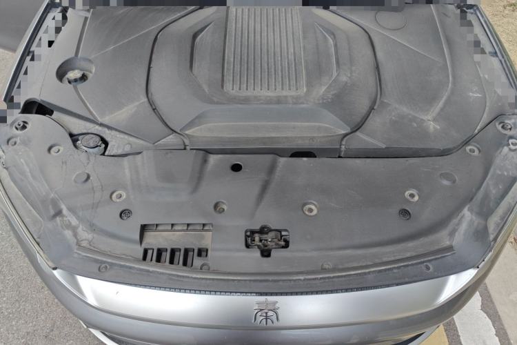 Used BYD Qin PLUS 2021 EV 600KM Flagship Model Engine Bay