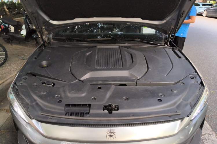 Used BYD Qin PLUS 2021 EV 500KM Luxury Model Engine Bay