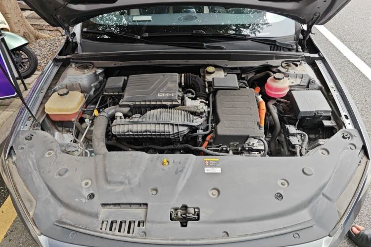 Used BYD Qin PLUS 2021 DM-i 55KM Flagship Model Engine Bay