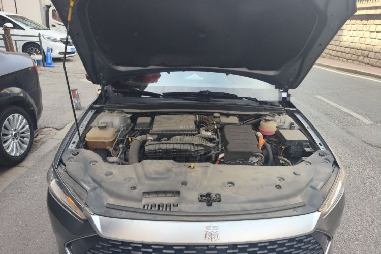 Used BYD Qin PLUS 2021 DM-i 55KM Flagship Model Engine Bay