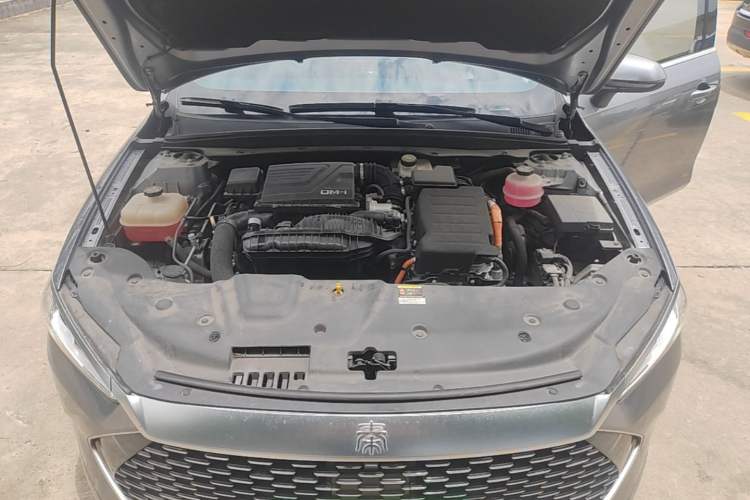 Used BYD Qin PLUS 2021 DM-i 55KM Flagship Model Engine Bay