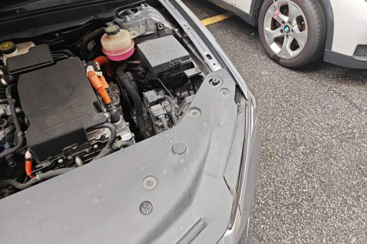 Used BYD Qin PLUS 2021 DM-i 120KM Prestige Model Engine Bay Left