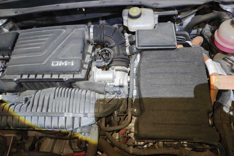 Used BYD Qin PLUS 2021 DM-i 120KM Prestige Model Engine Bay Left