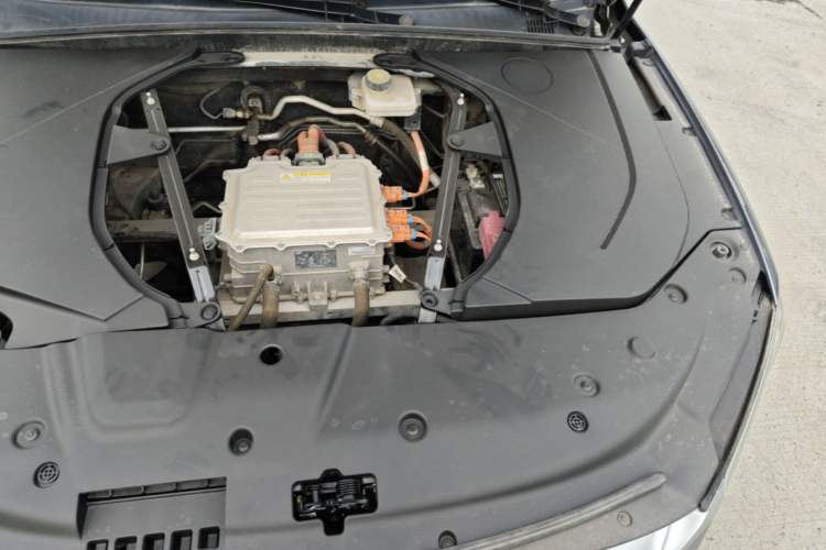 Used BYD Qin PLUS 2021 EV 500KM Premium Model Engine Bay Left