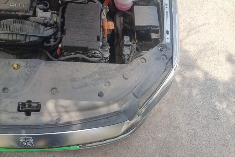 Used BYD Qin PLUS 2021 DM-i 55KM Prestige Model Engine Bay Left