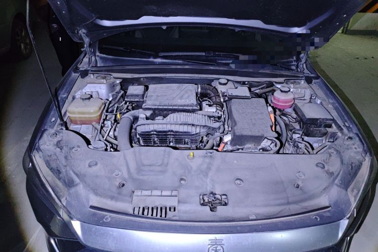 Used BYD Qin PLUS 2021 DM-i 120KM Prestige Model Engine Bay Left
