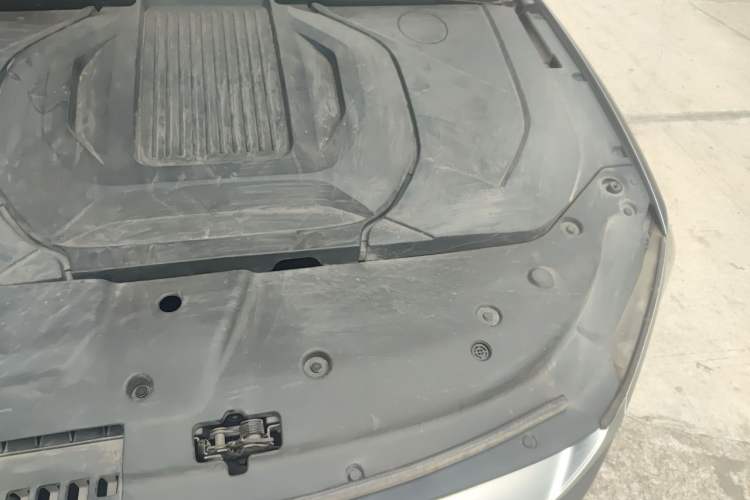 Used BYD Qin PLUS 2021 EV 500KM Luxury Model Engine Bay Left