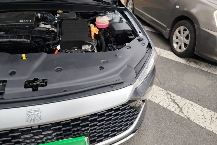 Used BYD Qin PLUS 2021 DM-i 55KM Flagship Model Engine Bay Left