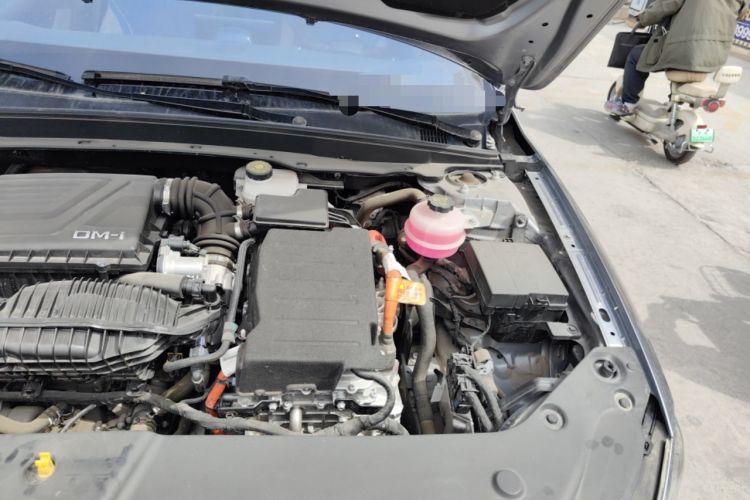 Used BYD Qin PLUS 2021 DM-i 120KM Prestige Model Engine Bay Left