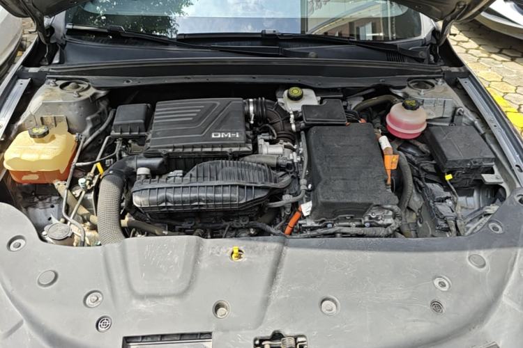 Used BYD Qin PLUS 2021 DM-i 55KM Flagship Model Engine Bay