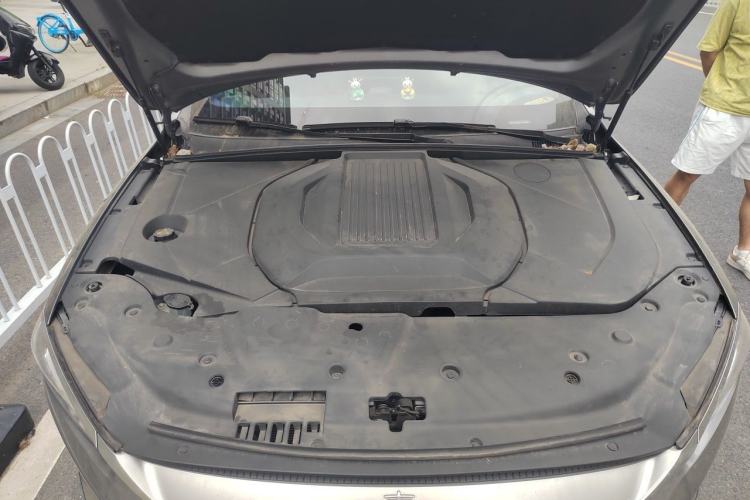 Used BYD Qin PLUS 2021 EV 400KM Luxury Model Engine Bay