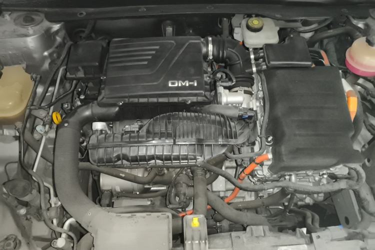 Used BYD Qin PLUS 2021 DM-i 55KM Flagship Model Engine Bay