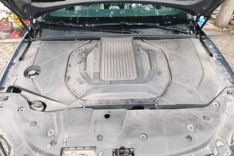 Used BYD Qin PLUS 2021 EV 400KM Luxury Model Engine Bay