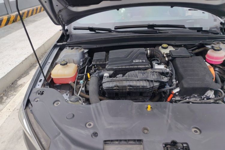 Used BYD Qin PLUS 2021 DM-i 120KM Flagship Model Engine Bay Right