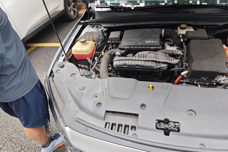 Used BYD Qin PLUS 2021 DM-i 120KM Prestige Model Engine Bay Right