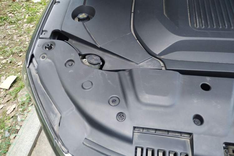 Used BYD Qin PLUS 2021 EV 500KM Premium Model Engine Bay Right