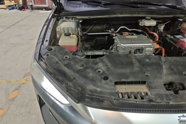 Used BYD Qin PLUS 2021 EV 500KM Luxury Model Engine Bay Right