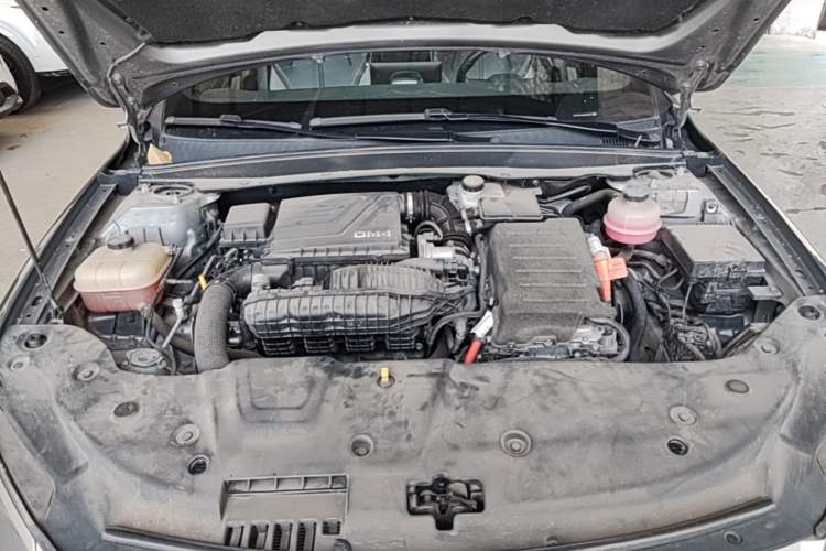 Used BYD Qin PLUS 2021 DM-i 55KM Flagship Model Engine Bay