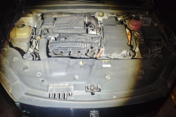 Used BYD Qin PLUS 2021 DM-i 120KM Prestige Model Engine Bay