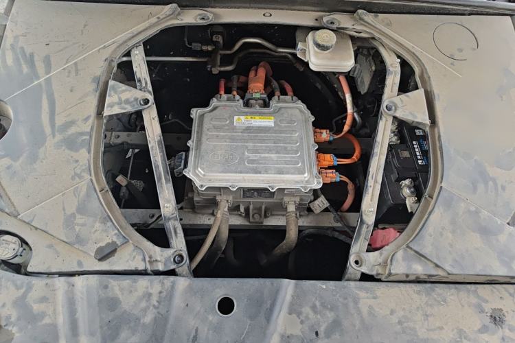 Used BYD Qin PLUS 2021 EV 400KM Luxury Model Engine Bay